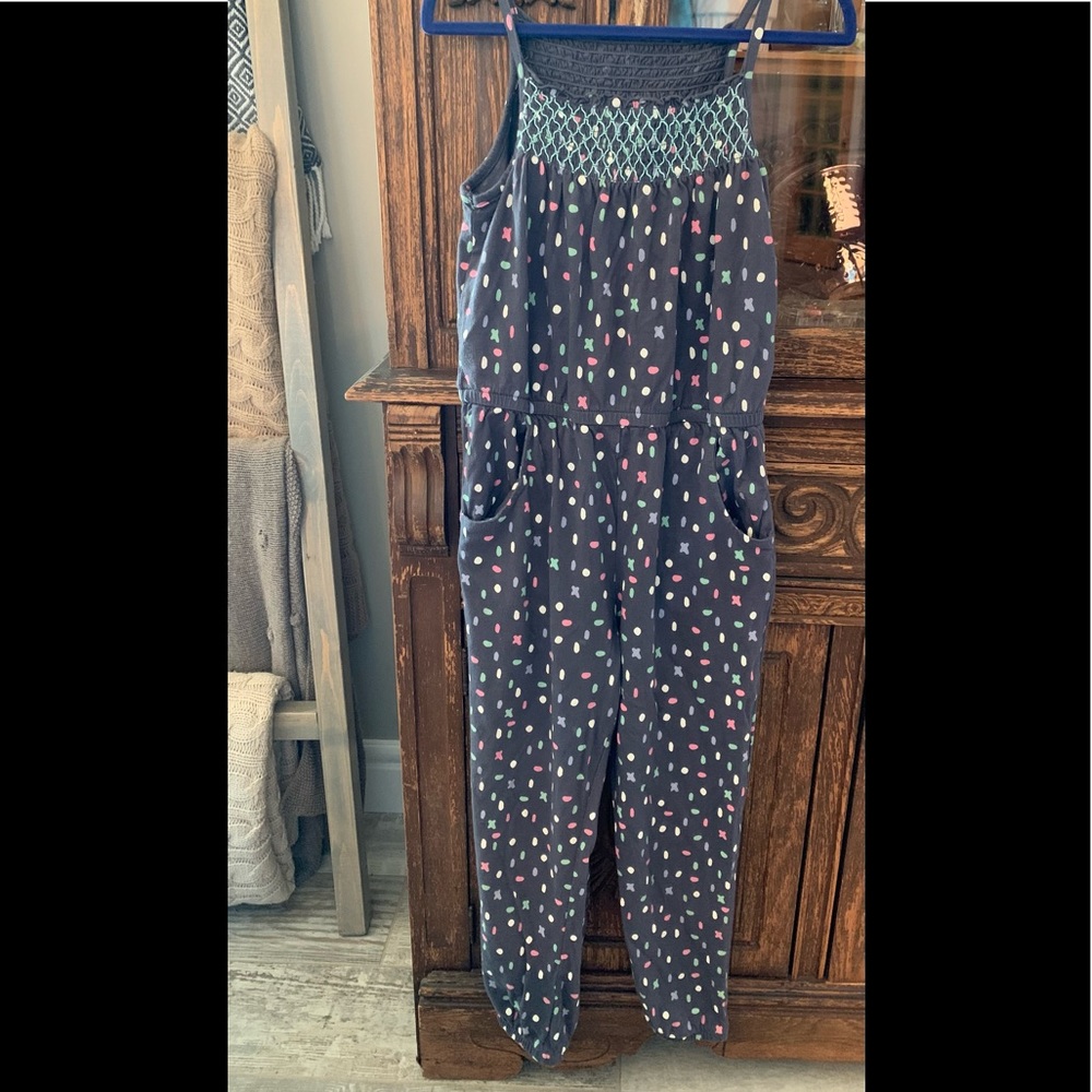 Girls one piece jumpsuit. EUC size 6